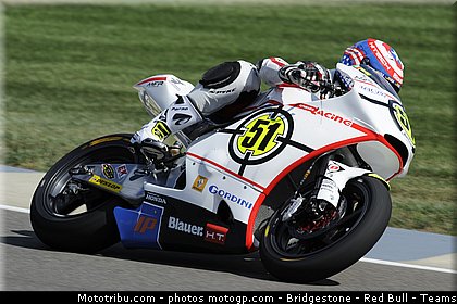moto2_pirro_007_indianapolis_2011.jpg