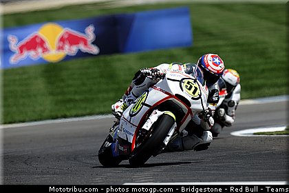 moto2_pirro_014_indianapolis_2011.jpg