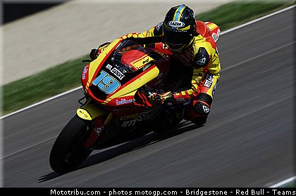 moto2_simeon_002_indianapolis_2011.jpg