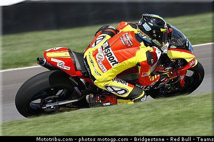 moto2_simeon_004_indianapolis_2011.jpg