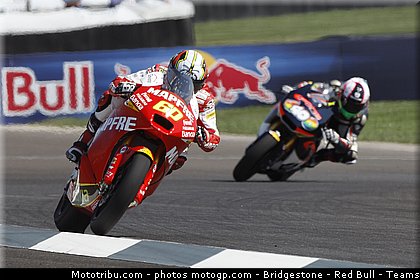 moto2_simon_005_indianapolis_2011.jpg