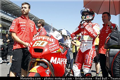 moto2_simon_007_indianapolis_2011.jpg