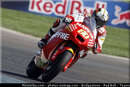 moto2_simon_008_indianapolis_2011.jpg