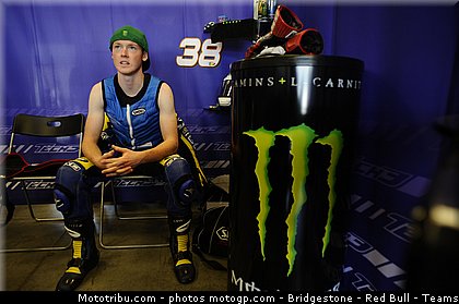 moto2_smith_009_indianapolis_2011.jpg