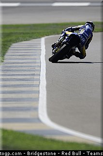 moto2_smith_014_indianapolis_2011.jpg