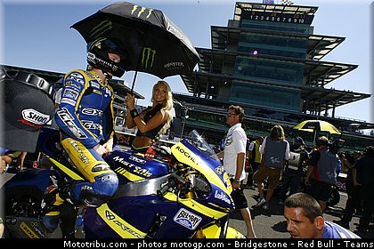 moto2_smith_018_indianapolis_2011.jpg