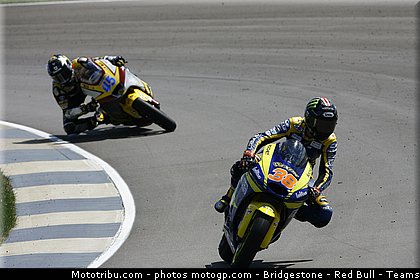 moto2_smith_019_indianapolis_2011.jpg