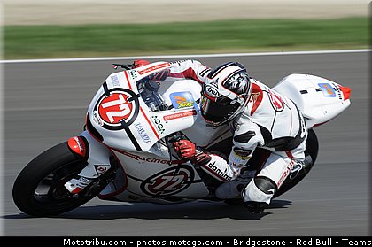 moto2_takahashi_012_indianapolis_2011.jpg