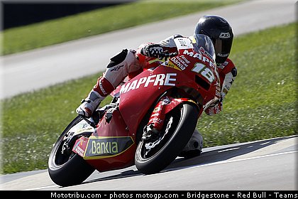 moto2_torres_001_indianapolis_2011.jpg