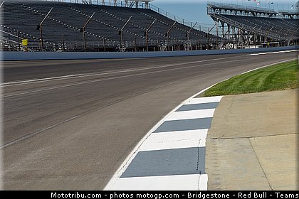 motogp_ambiance_005_indianapolis_2011.jpg