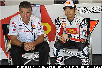 motogp_aoyama_006_indianapolis_2011.jpg