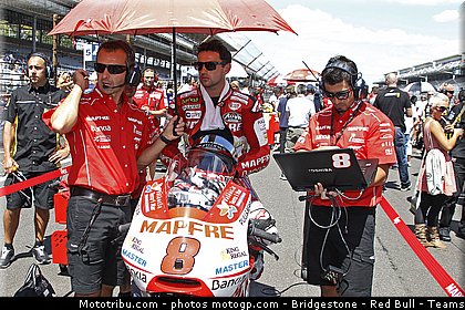 motogp_barbera_016_indianapolis_2011.jpg