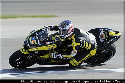 motogp_edwards_008_indianapolis_2011.jpg