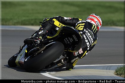 motogp_edwards_009_indianapolis_2011.jpg