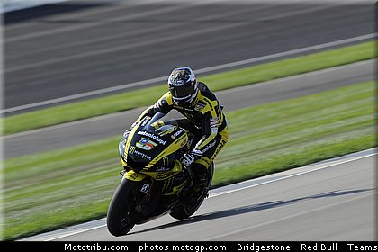 motogp_edwards_016_indianapolis_2011.jpg