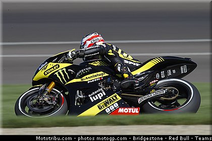 motogp_edwards_018_indianapolis_2011.jpg