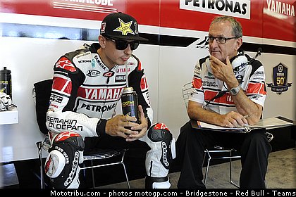 motogp_lorenzo_007_indianapolis_2011.jpg
