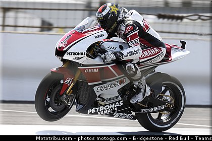 motogp_lorenzo_008_indianapolis_2011.jpg