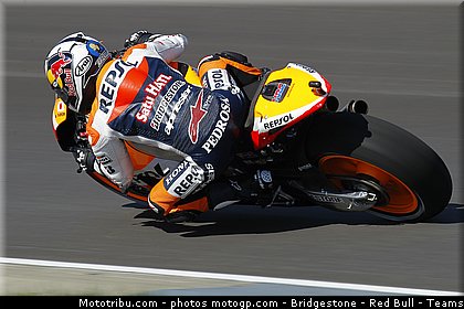 motogp_pedrosa_021_indianapolis_2011.jpg