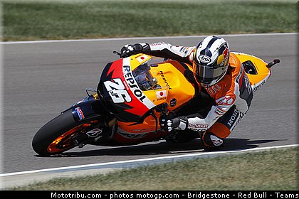 motogp_pedrosa_024_indianapolis_2011.jpg