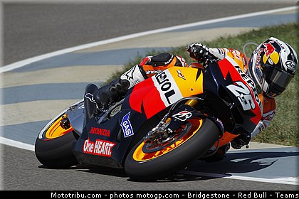 motogp_pedrosa_025_indianapolis_2011.jpg