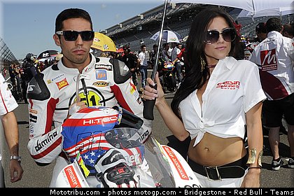 motogp_pitbabe_022_indianapolis_2011.jpg