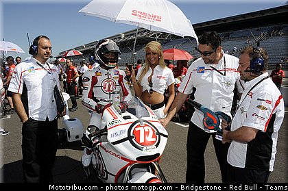 motogp_pitbabe_025_indianapolis_2011.jpg