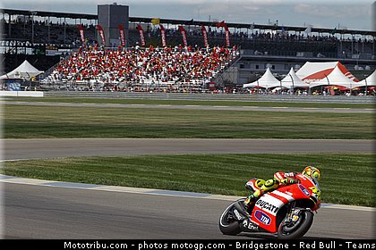 motogp_rossi_004_indianapolis_2011.jpg
