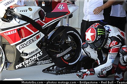 motogp_spies_007_indianapolis_2011.jpg