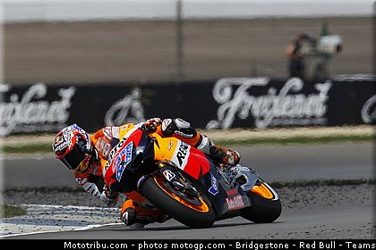 motogp_stoner_021_indianapolis_2011.jpg