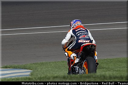 motogp_stoner_026_indianapolis_2011.jpg
