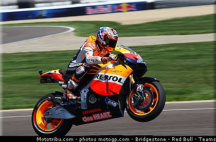 motogp_stoner_048_indianapolis_2011.jpg