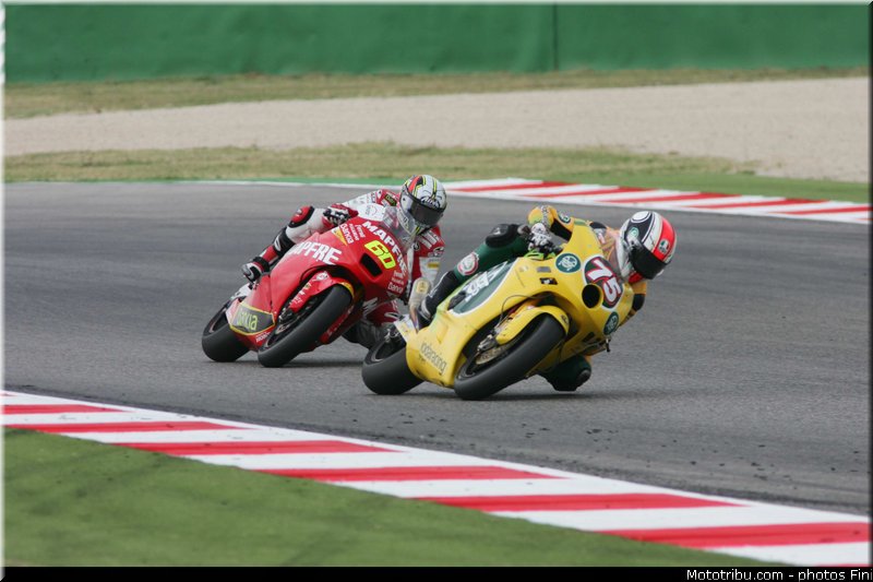 moto2_014_san_marin_misano_adriatico_2011