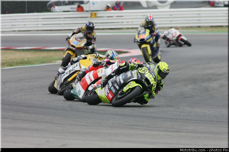 moto2_029_san_marin_misano_adriatico_2011