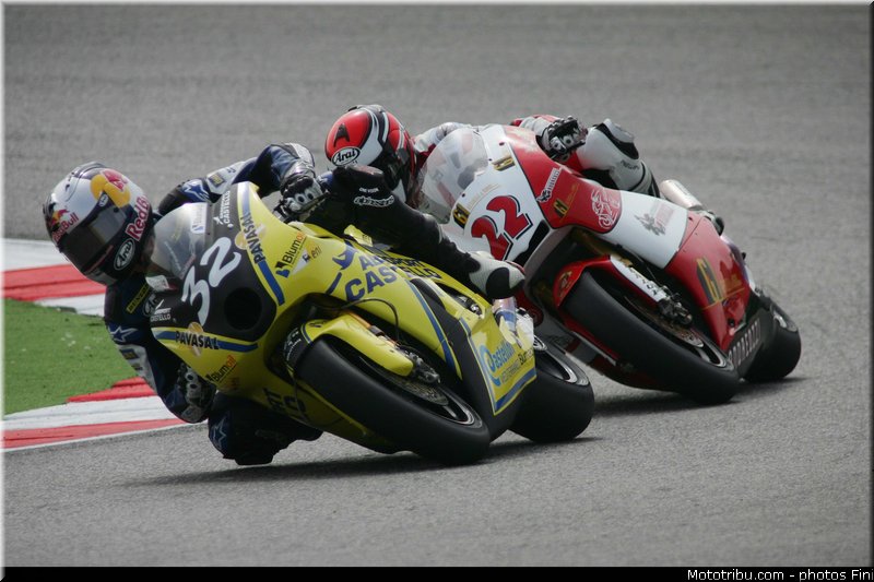 moto2_031_san_marin_misano_adriatico_2011