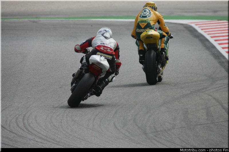 moto2_033_san_marin_misano_adriatico_2011