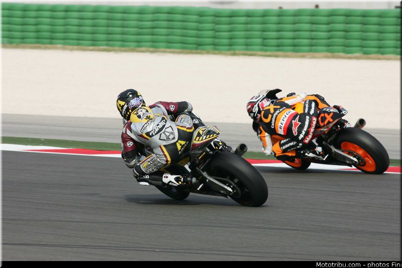 moto2_036_san_marin_misano_adriatico_2011