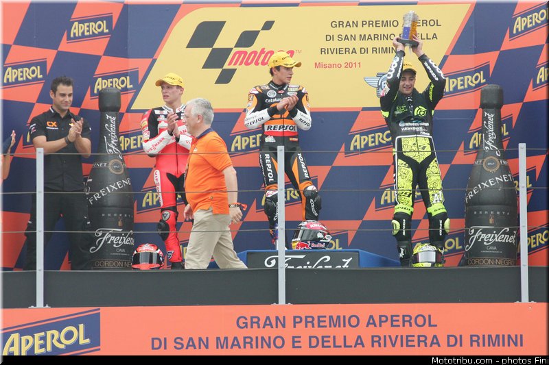 moto2_037_san_marin_misano_adriatico_2011