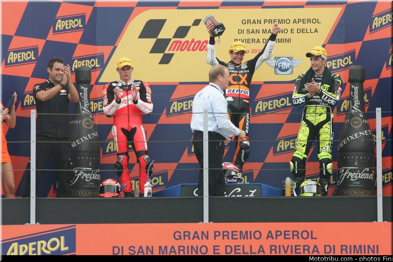 moto2_039_san_marin_misano_adriatico_2011
