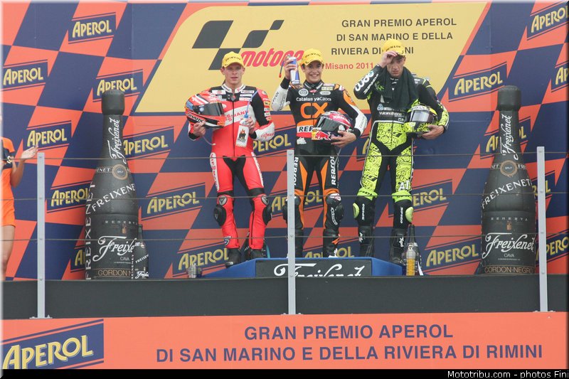 moto2_041_san_marin_misano_adriatico_2011