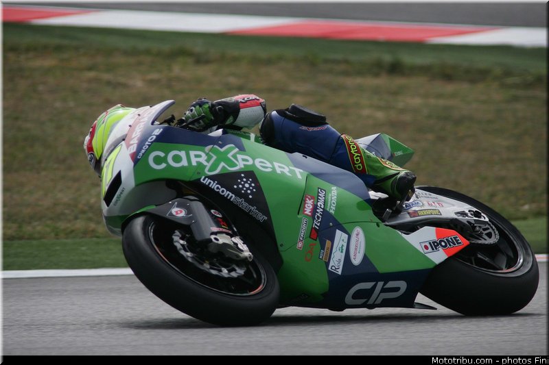 moto2_aegerter_002_san_marin_misano_adriatico_2011