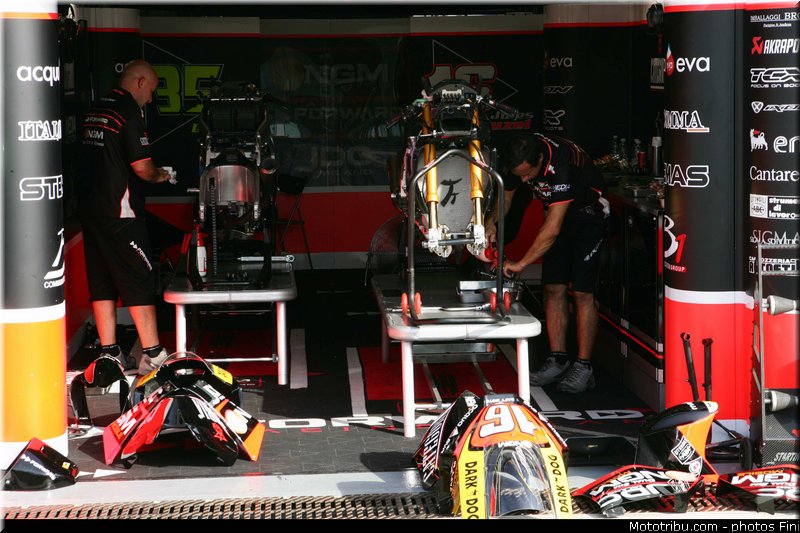 moto2_cluzel_005_san_marin_misano_adriatico_2011