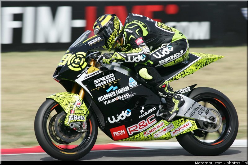 moto2_iannone_004_san_marin_misano_adriatico_2011