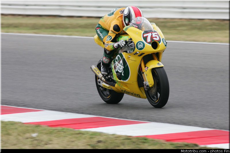 moto2_pasini_001_san_marin_misano_adriatico_2011