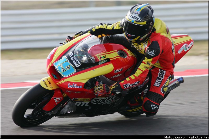 moto2_simeon_006_san_marin_misano_adriatico_2011