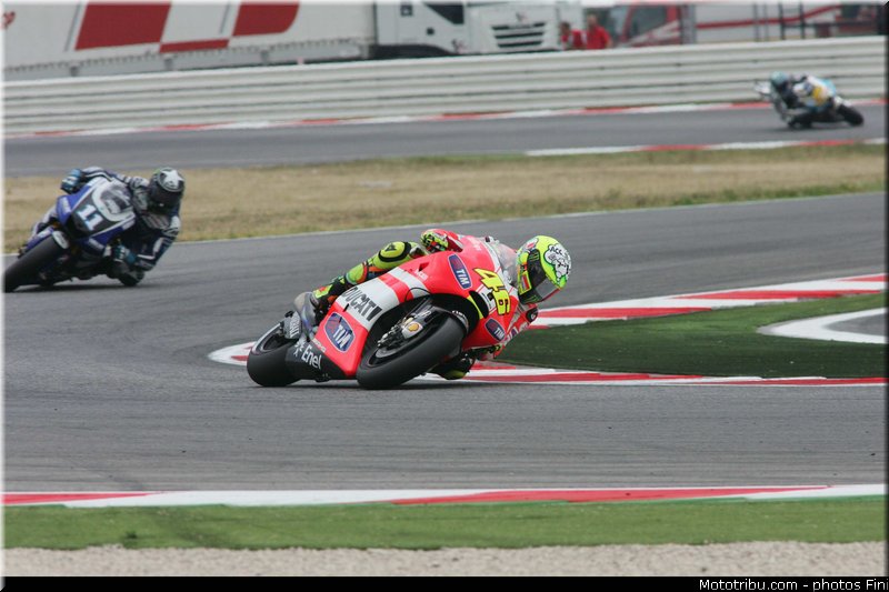 motogp_034_san_marin_misano_adriatico_2011