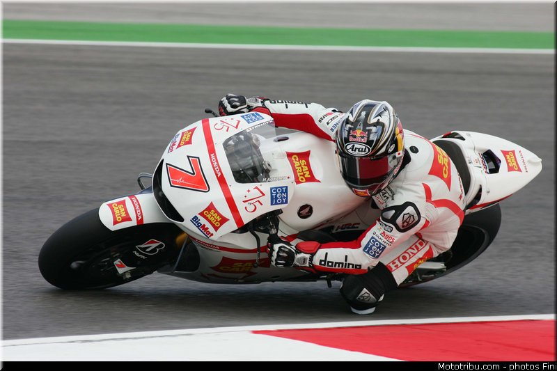 motogp_aoyama_001_san_marin_misano_adriatico_2011