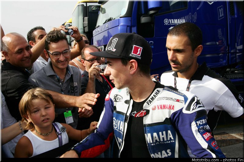 motogp_lorenzo_001_san_marin_misano_adriatico_2011