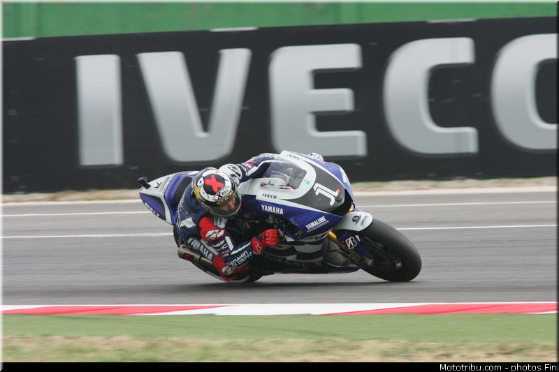 motogp_lorenzo_006_san_marin_misano_adriatico_2011