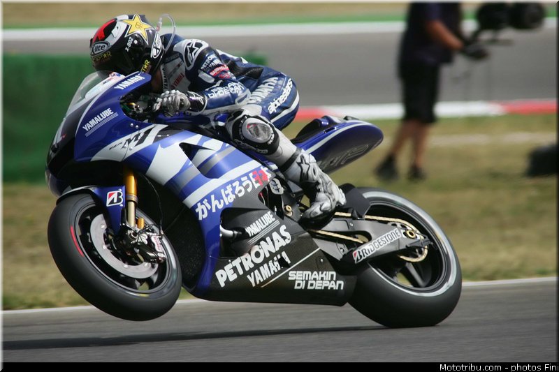 motogp_lorenzo_011_san_marin_misano_adriatico_2011